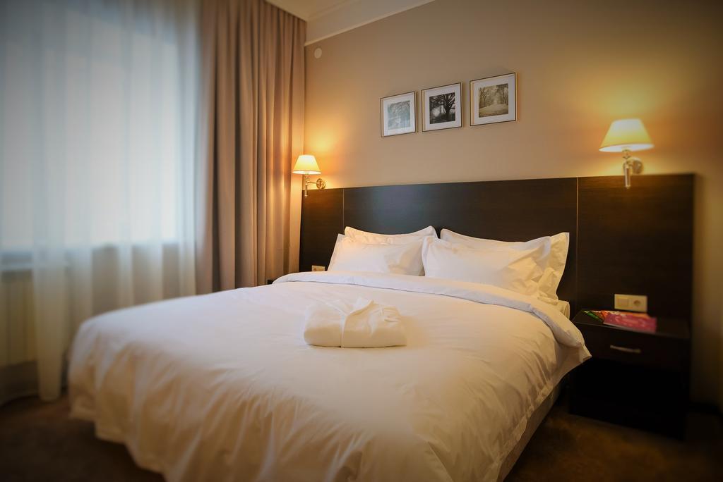 Red Village Hotel Astaná Habitación foto